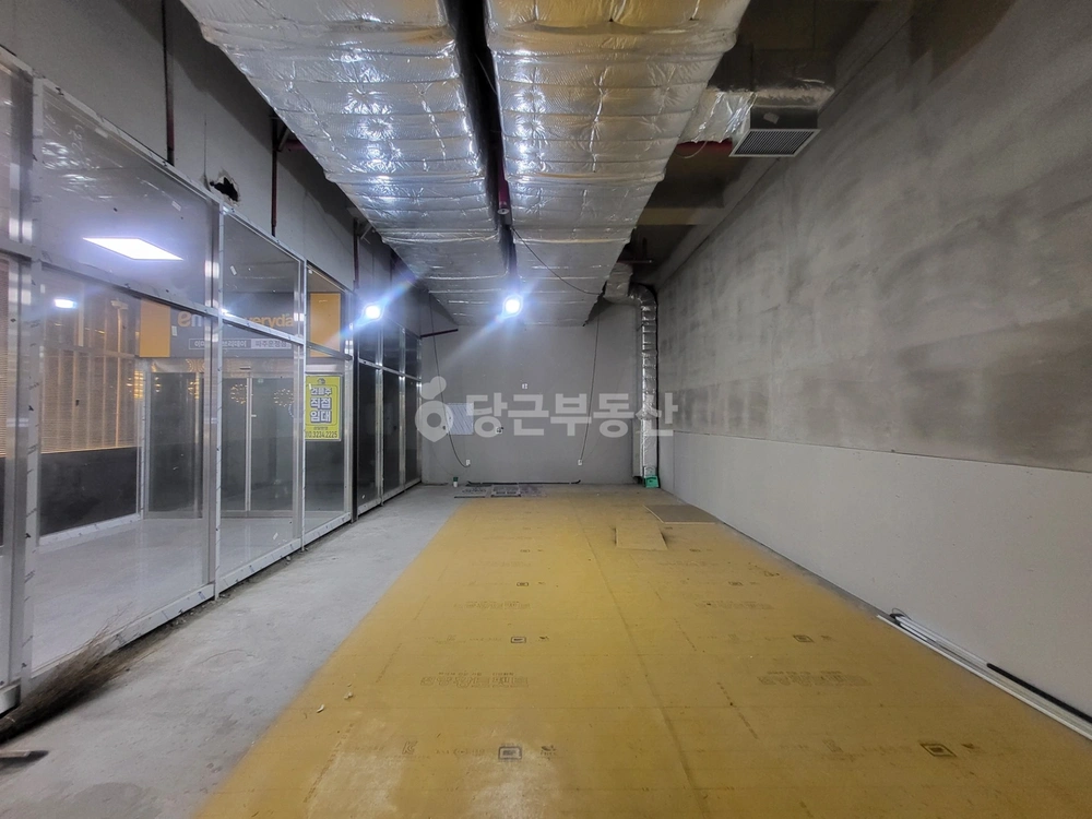 경기도 파주시 목동동 상가 사진 1