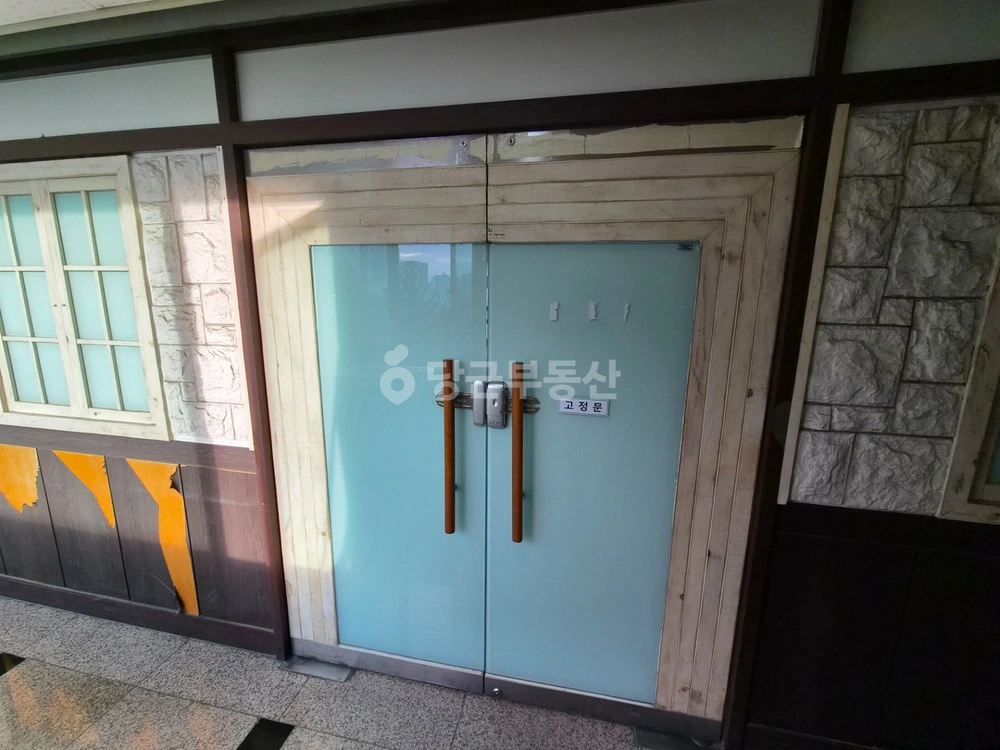 경기도 고양시 일산서구 탄현동 상가 사진 1