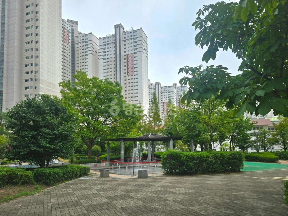 부산광역시 북구 화명동 아파트 사진 1