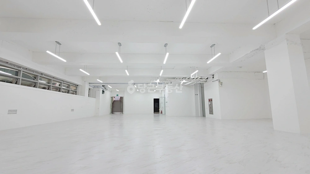 서울특별시 서초구 잠원동 상가 사진 1