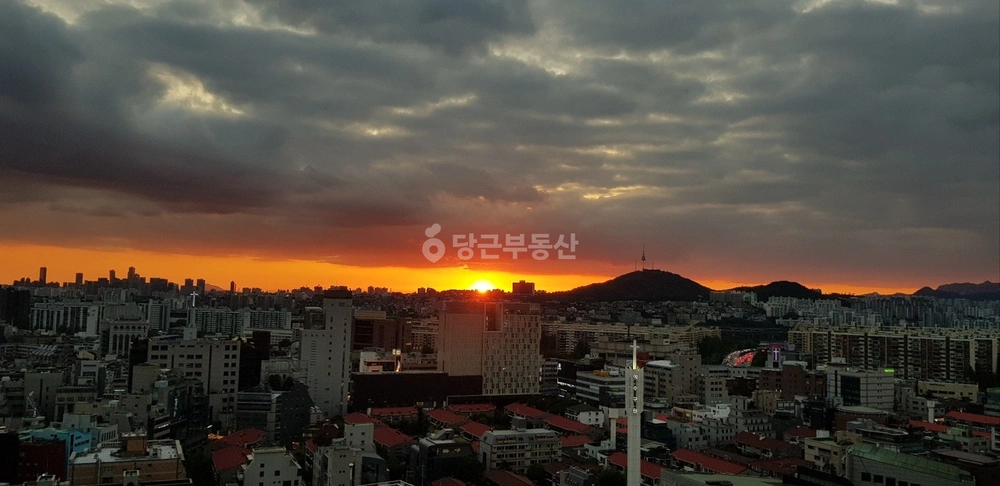 서울특별시 강남구 신사동 아파트 사진 1