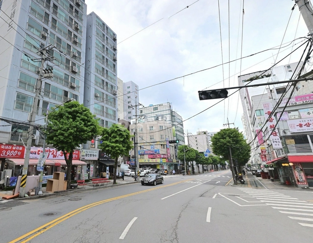 경기도 성남시 중원구 성남동 상가 사진 1