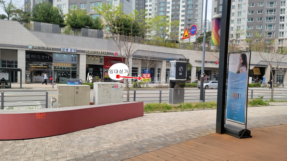충청남도 천안시 서북구 불당동 상가 사진 1