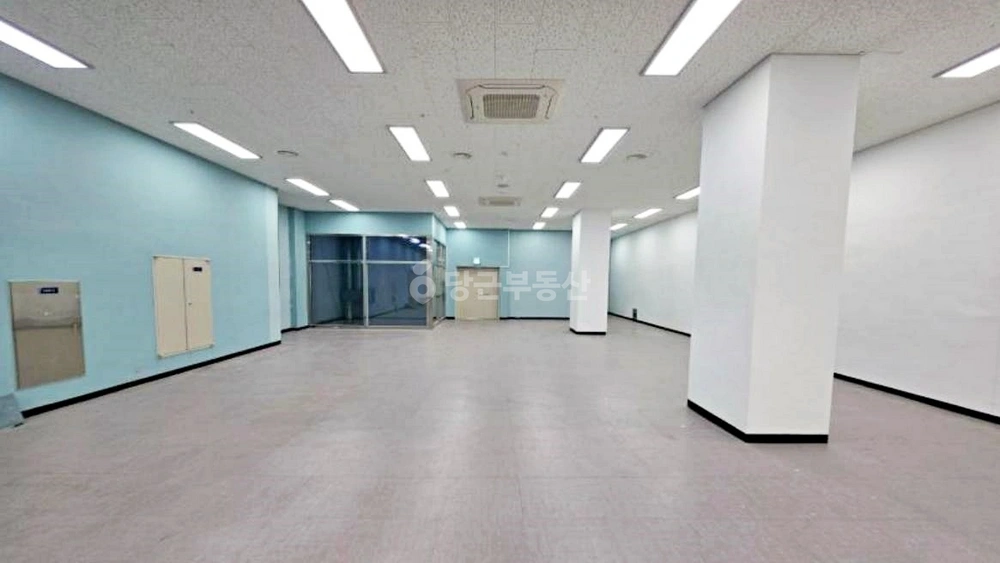 서울특별시 서초구 반포동 상가 사진 1