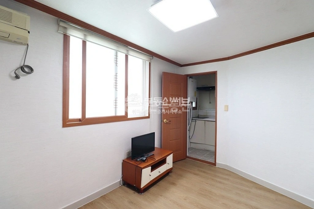 부산광역시 연제구 연산동 원룸 사진 1