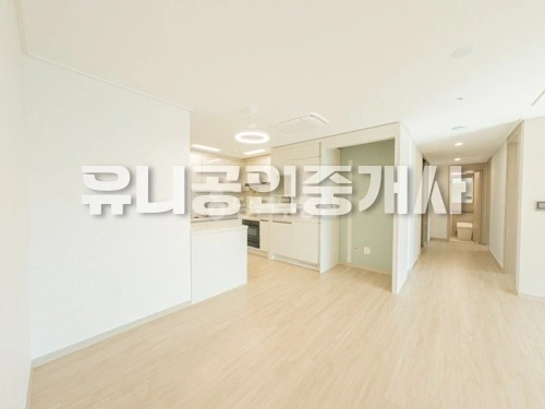 전남광주통합특별시 북구 우산동 아파트 사진 1