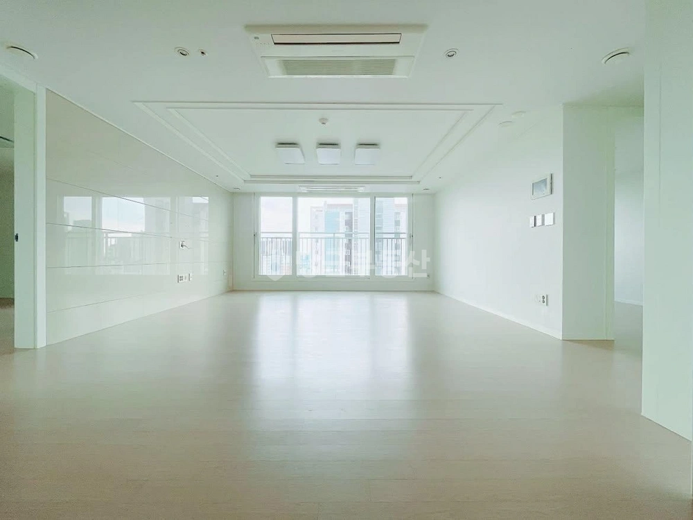 전남광주통합특별시 북구 신용동 아파트 사진 1