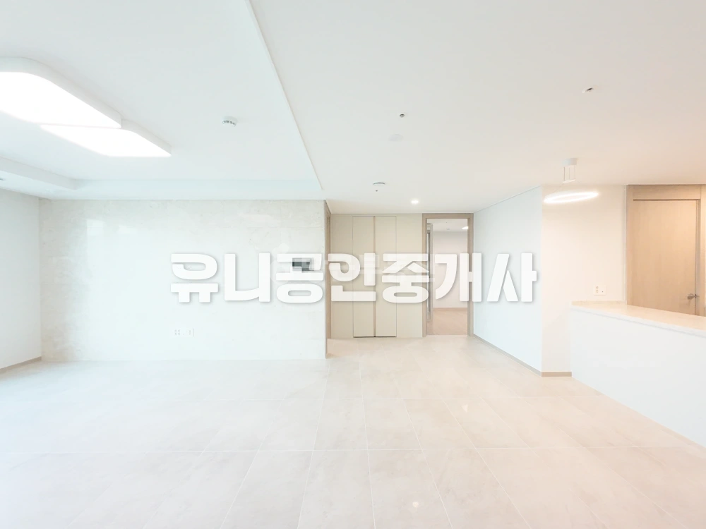 전남광주통합특별시 북구 우산동 아파트 사진 1
