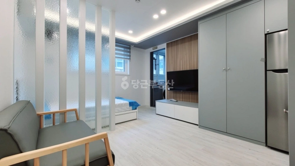 대전광역시 서구 탄방동 원룸 사진 1