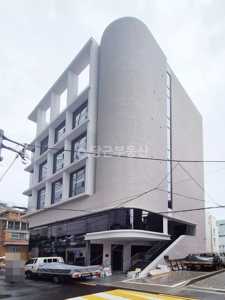 서울특별시 마포구 서교동 상가 사진 1