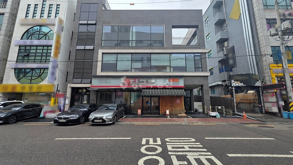 경기도 수원시 팔달구 인계동 건물 사진 1