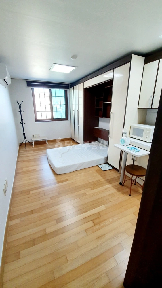 서울특별시 서대문구 창천동 오피스텔 사진 1