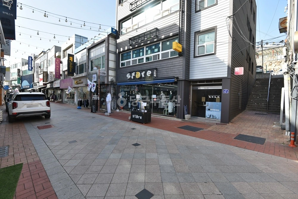 전남광주통합특별시 여수시 중앙동 건물 사진 1