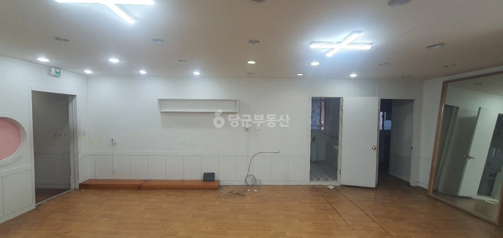 경기도 고양시 일산동구 정발산동 상가 사진 1