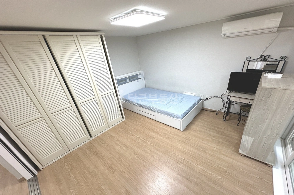 대전광역시 유성구 봉명동 원룸 사진 1