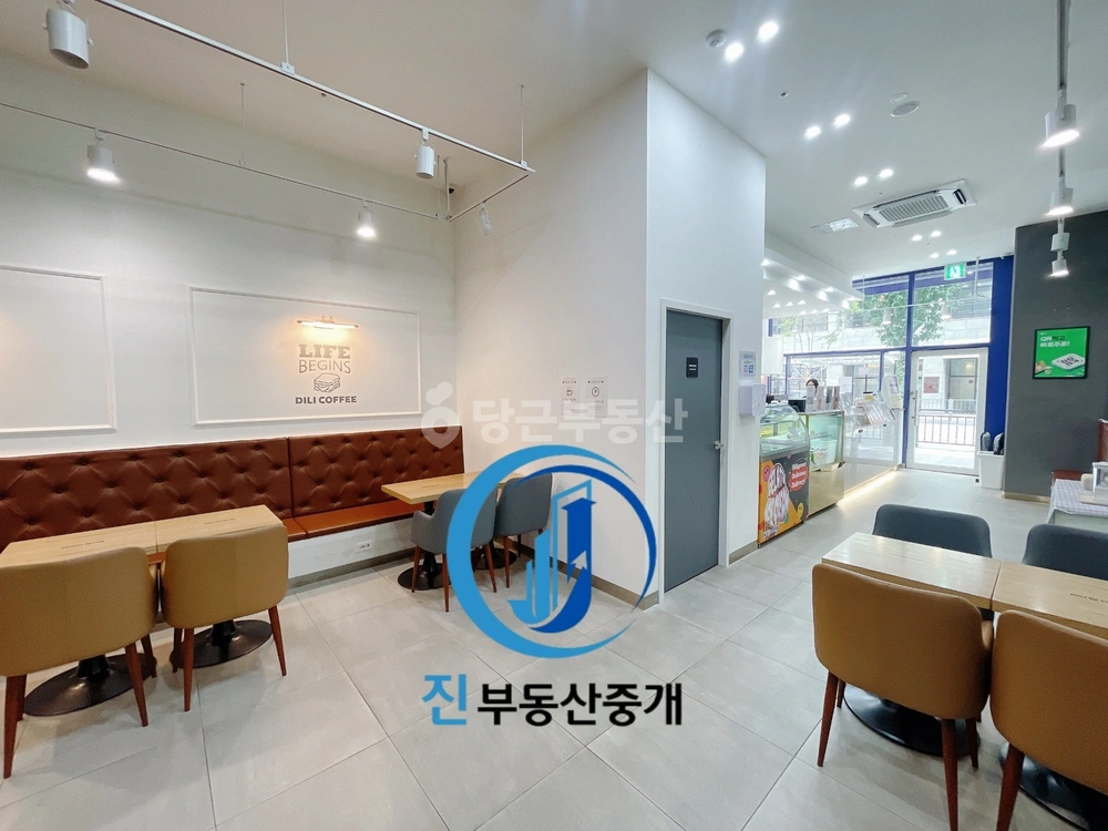 전남광주통합특별시 광산구 쌍암동 상가 사진 1