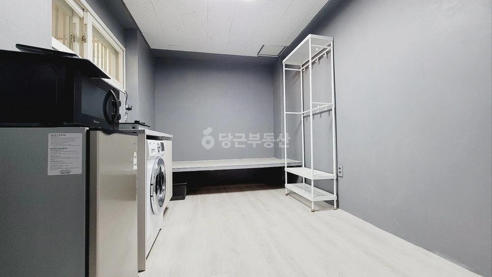 서울특별시 강남구 논현동 원룸 사진 1