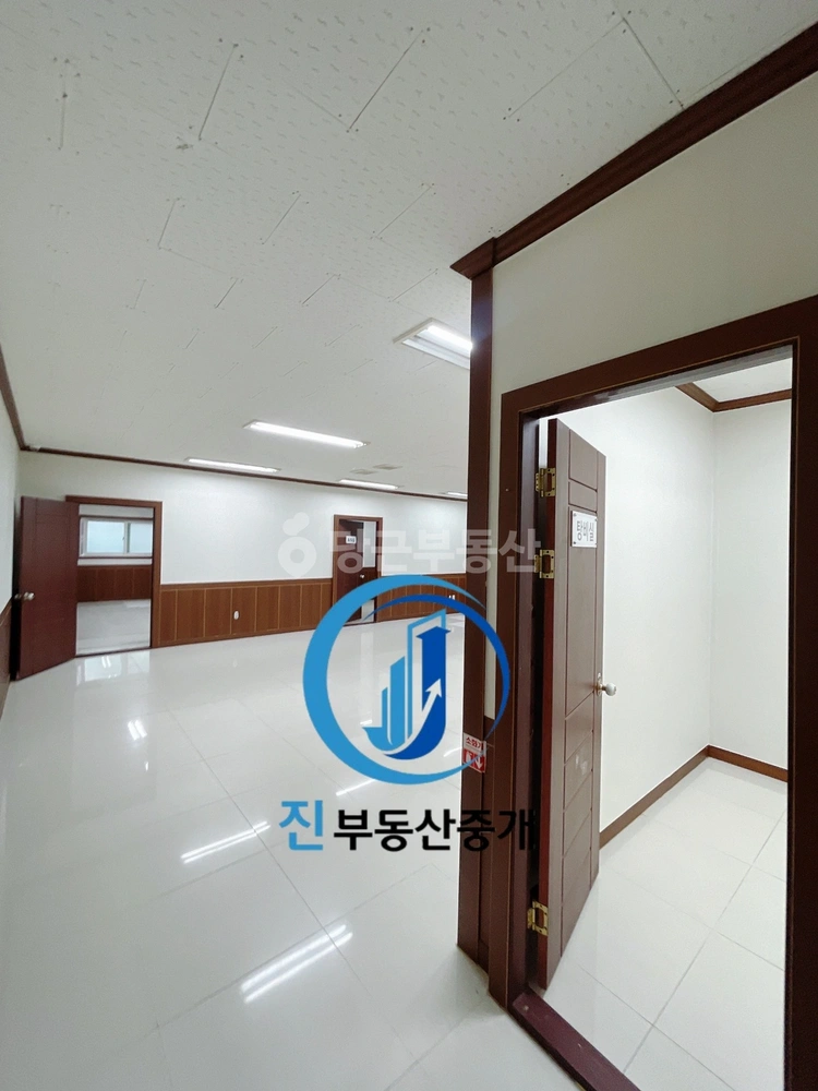 전남광주통합특별시 광산구 월계동 상가 사진 1