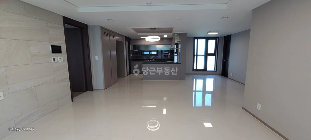 인천광역시 연수구 송도동 아파트 사진 1