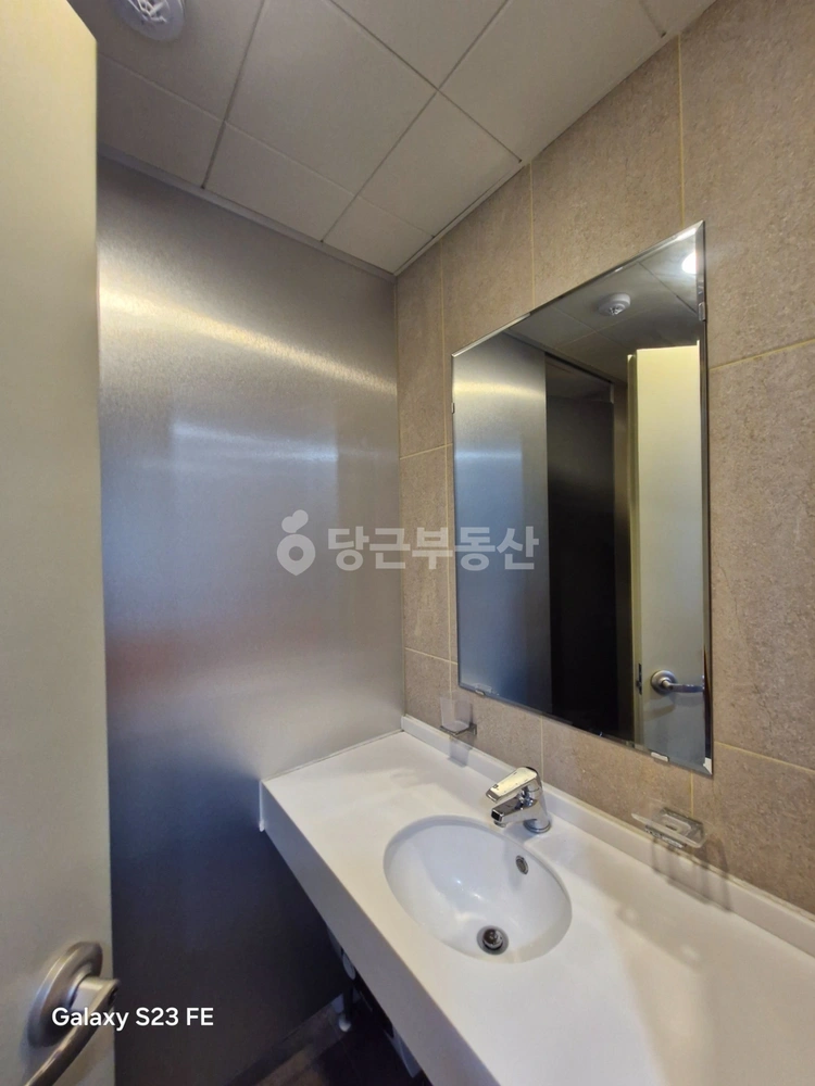 서울특별시 서초구 반포동 상가 사진 1