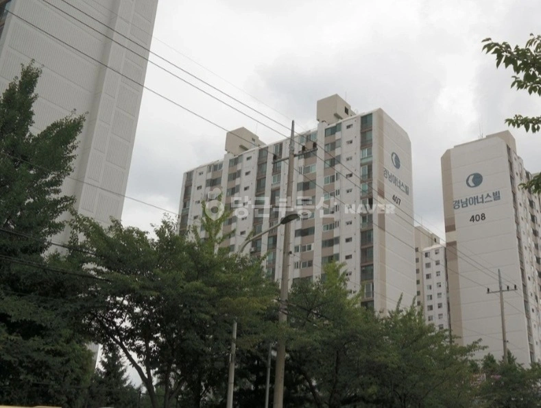 인천광역시 부평구 산곡동 아파트 사진 1