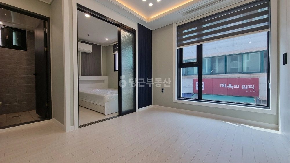 대전광역시 서구 월평동 원룸 사진 1