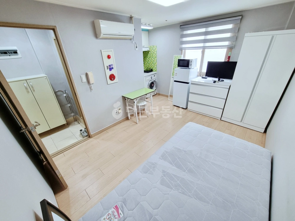 부산광역시 동래구 온천동 원룸 사진 1