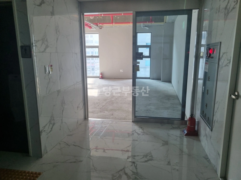부산광역시 연제구 연산동 상가 사진 1