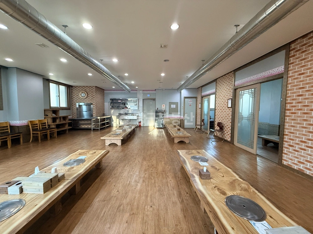 충청남도 천안시 동남구 신부동 상가 사진 1