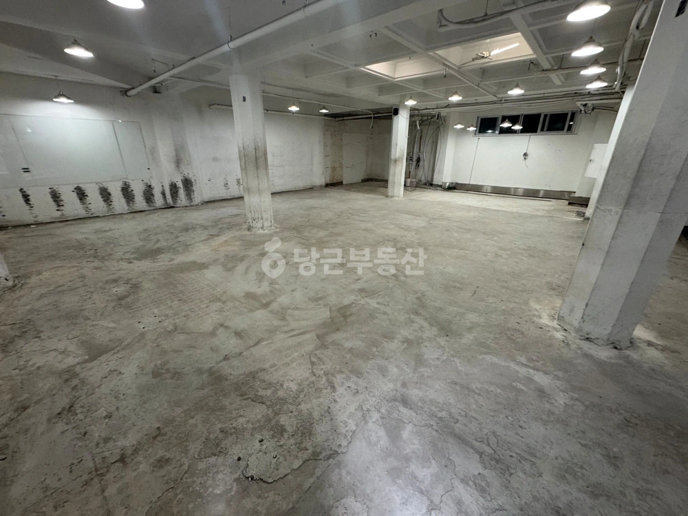 인천광역시 미추홀구 숭의동 상가 사진 1