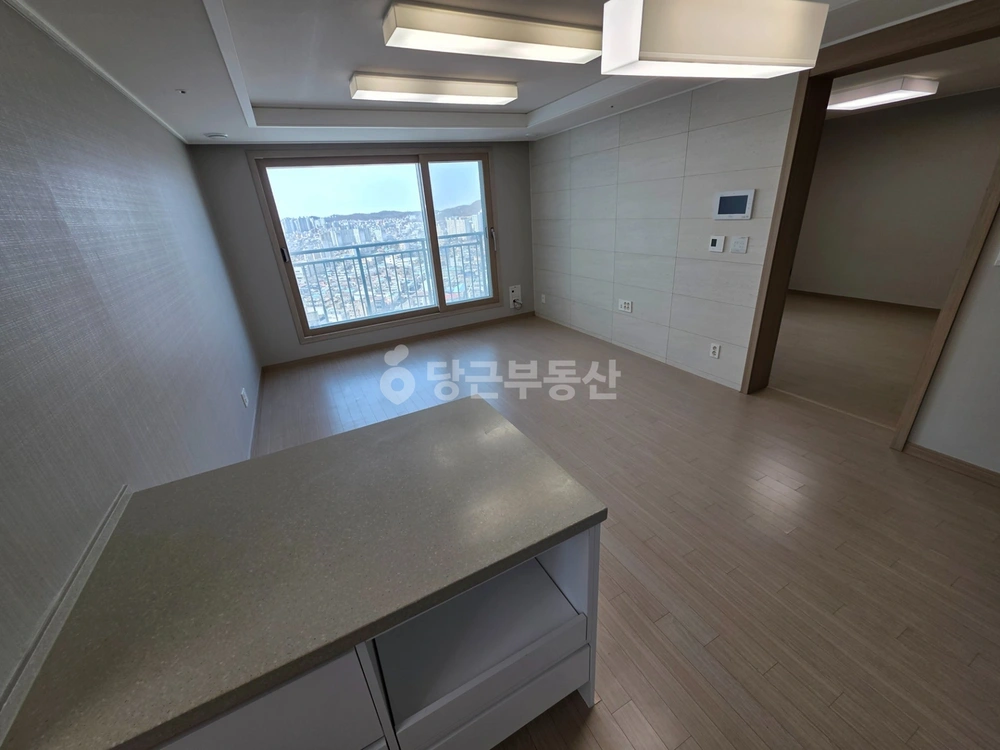 전북특별자치도 군산시 대명동 아파트 사진 1