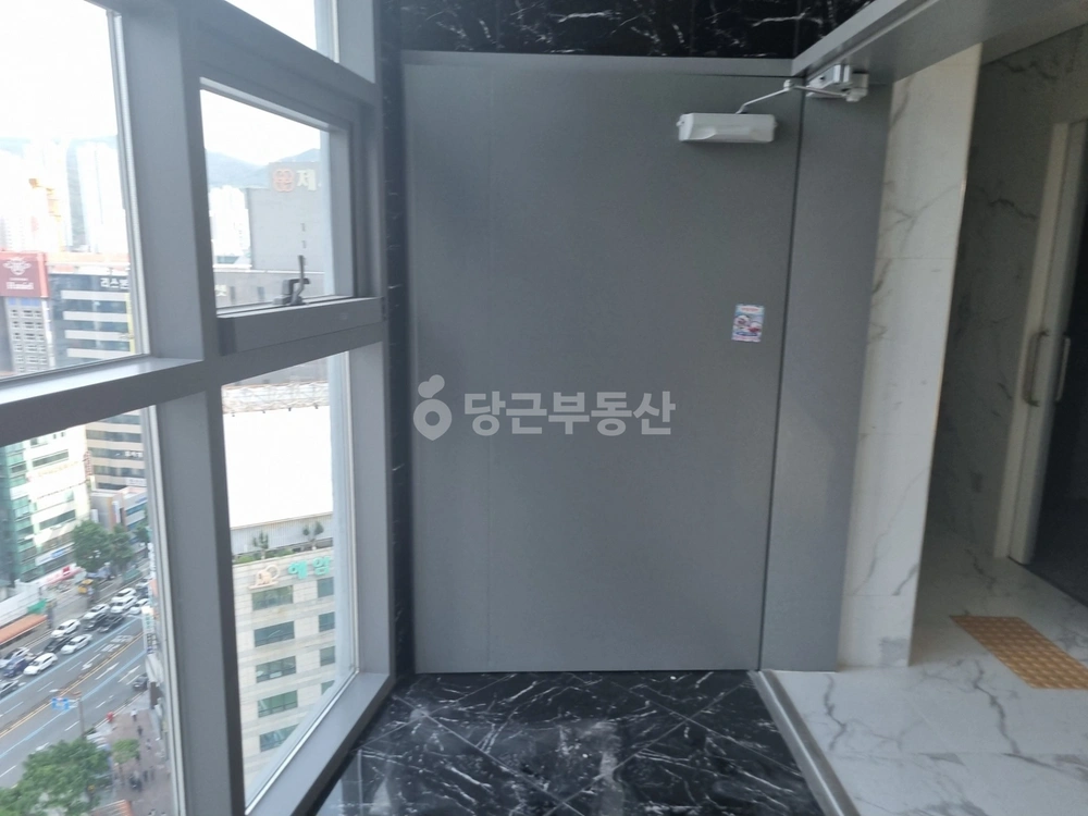 부산광역시 연제구 연산동 상가 사진 1