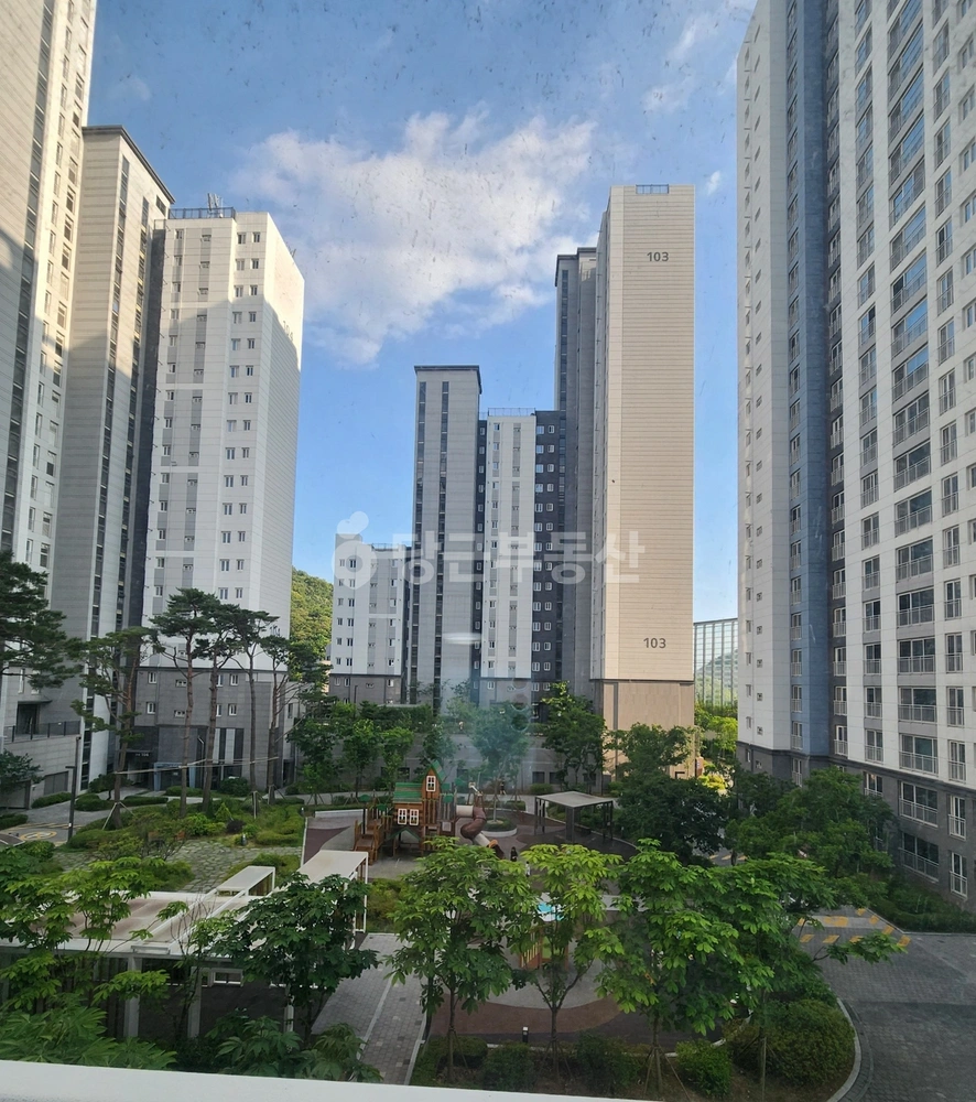 경기도 시흥시 월곶동 아파트 사진 1