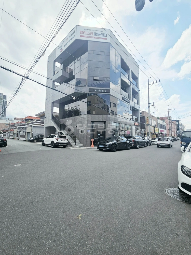 대구광역시 수성구 황금동 상가 사진 1