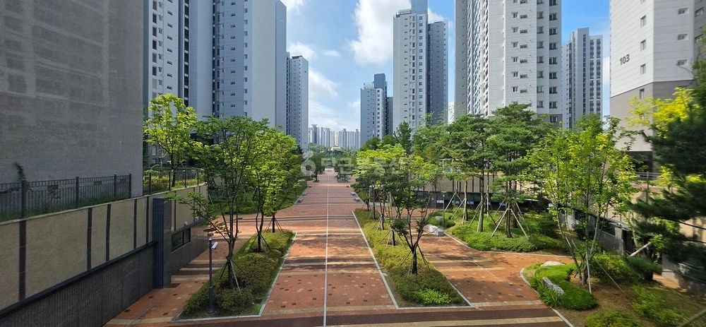 충청남도 아산시 신창면 아파트 사진 1