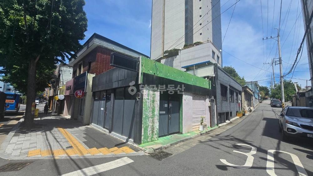 대구광역시 달서구 두류동 상가 사진 1