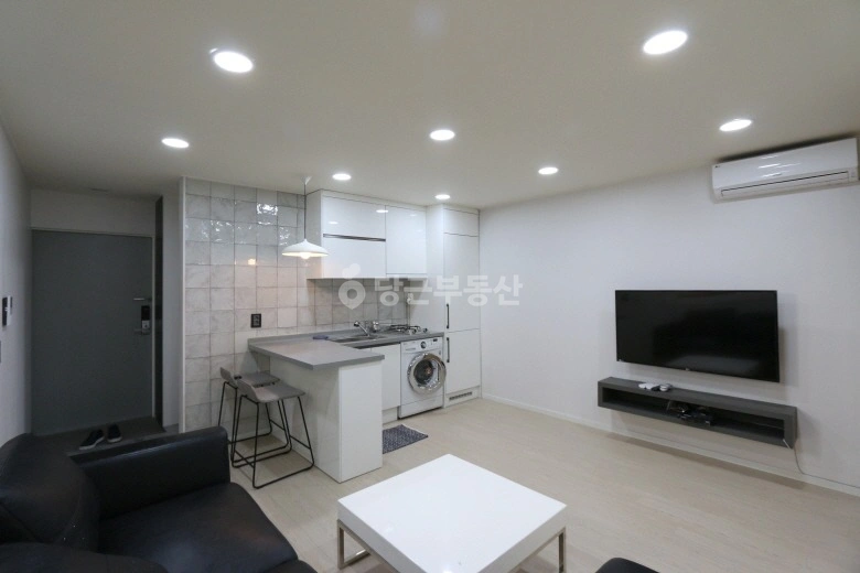 서울특별시 강남구 역삼동 원룸 사진 1