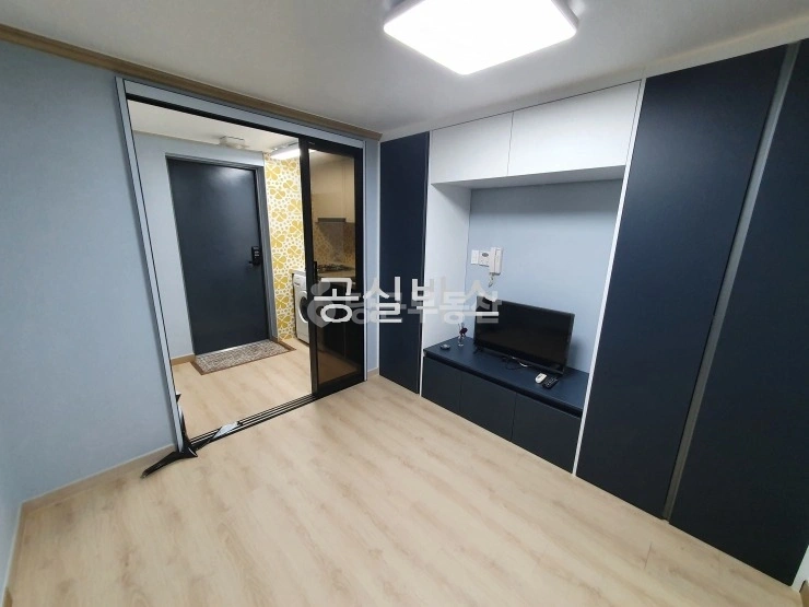 대전광역시 서구 월평동 원룸 사진 1