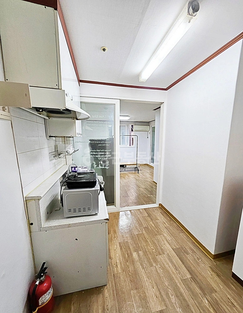 경기도 수원시 권선구 곡반정동 원룸 사진 1