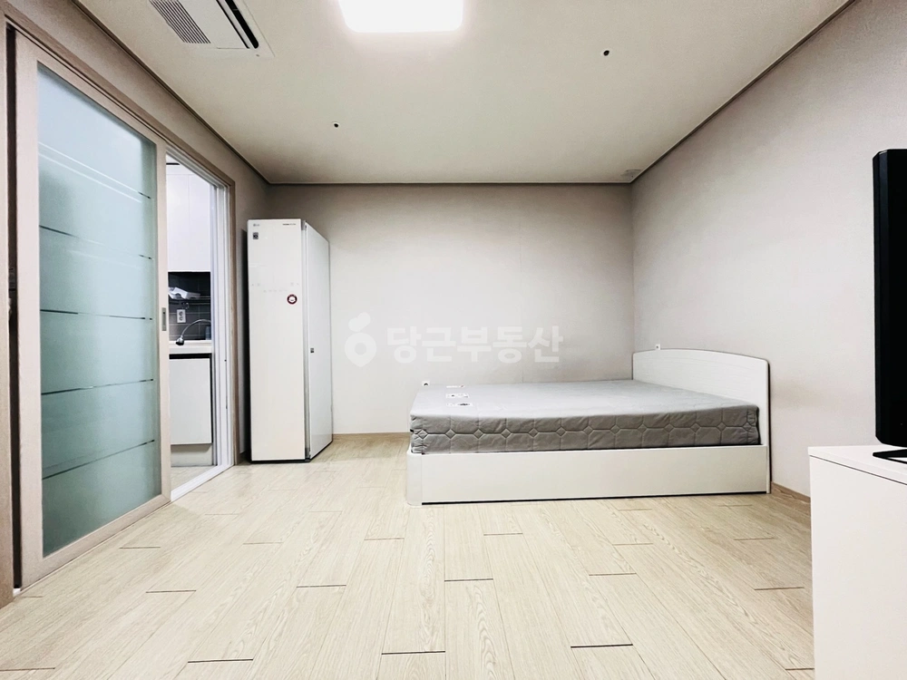 부산광역시 중구 영주동 원룸 사진 1