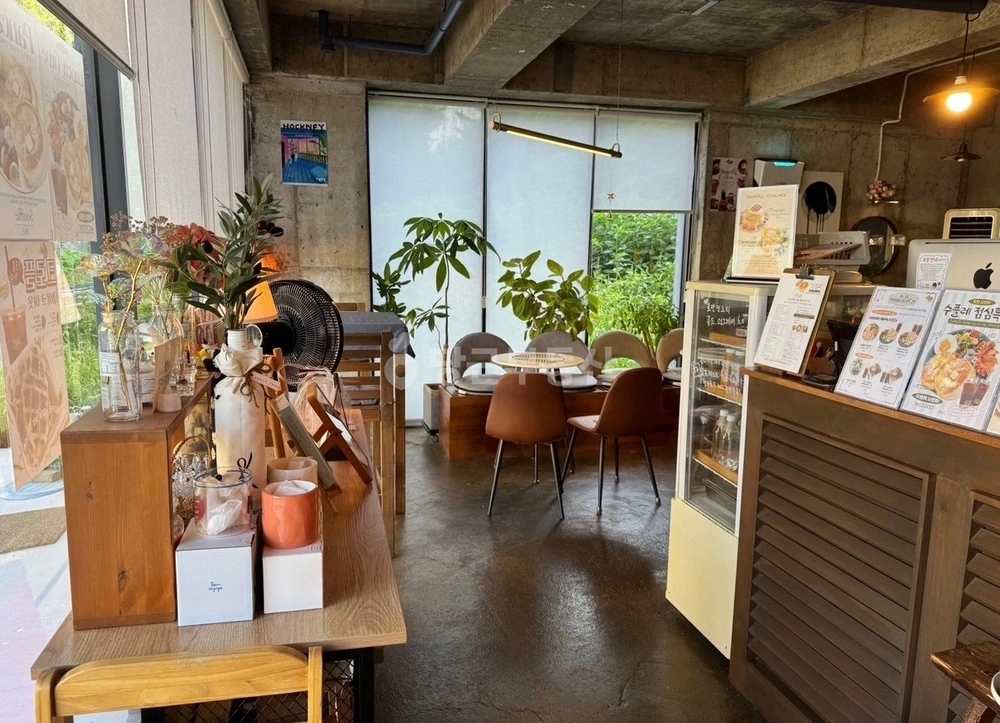 경상남도 창원시 마산합포구 현동 상가 사진 1