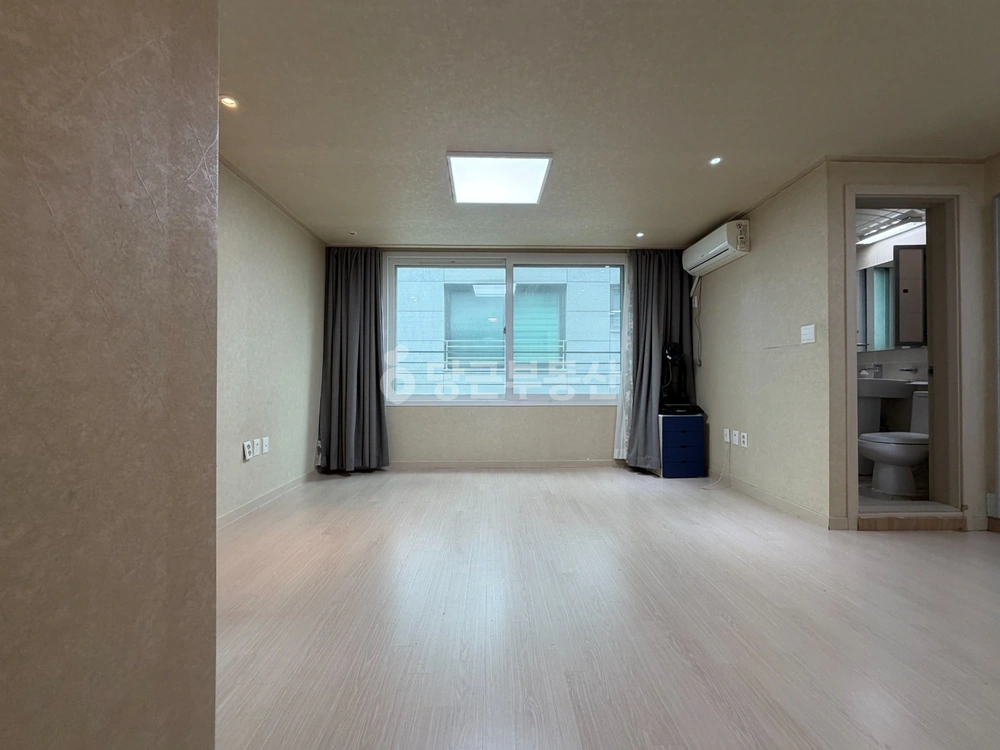 서울특별시 강남구 논현동 원룸 사진 1