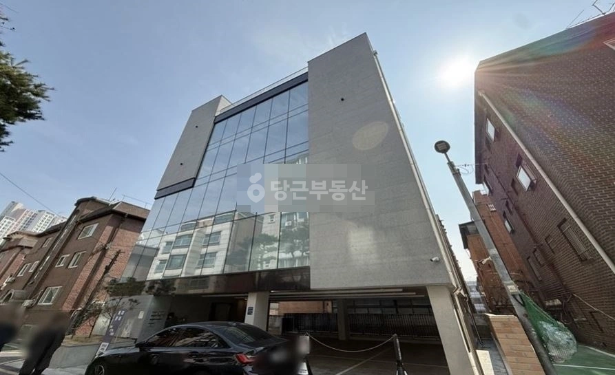 서울특별시 강남구 역삼동 건물 사진 1