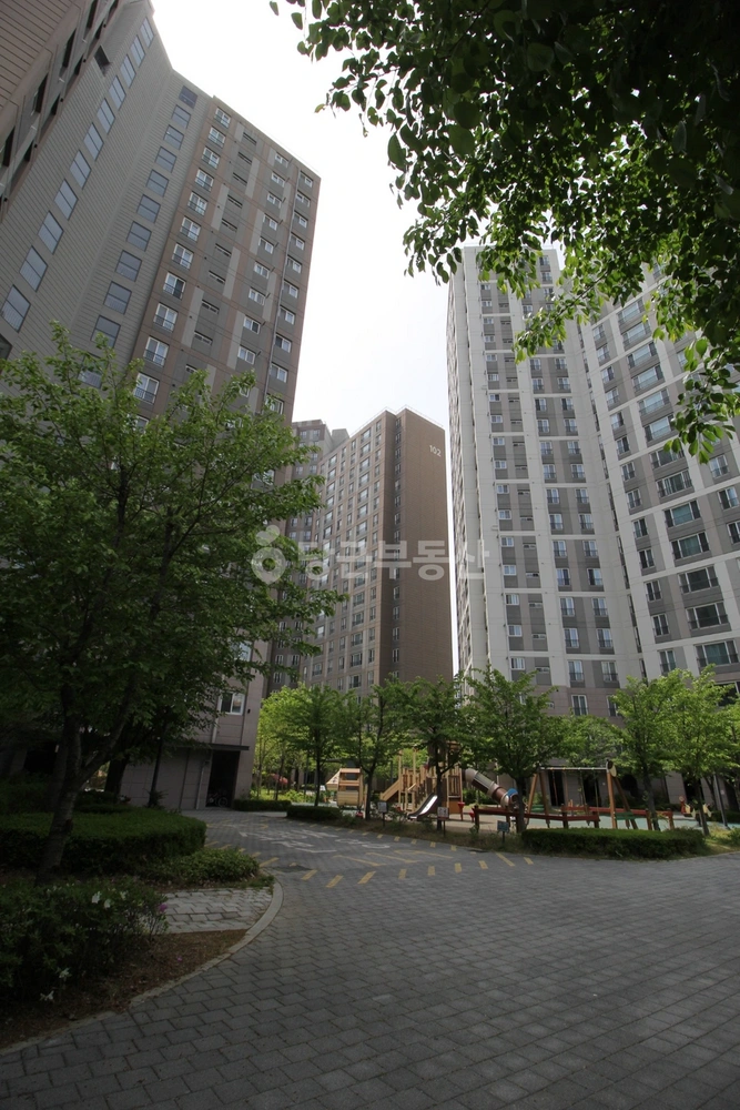 충청남도 천안시 서북구 두정동 아파트 사진 1