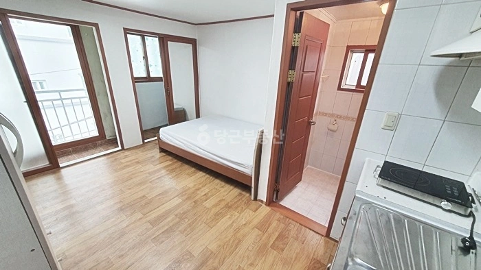 부산광역시 연제구 연산동 원룸 사진 1
