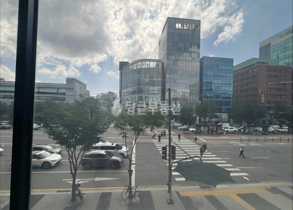 서울특별시 강남구 논현동 상가 사진 1