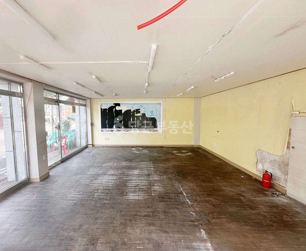 경기도 안산시 상록구 월피동 상가 사진 1