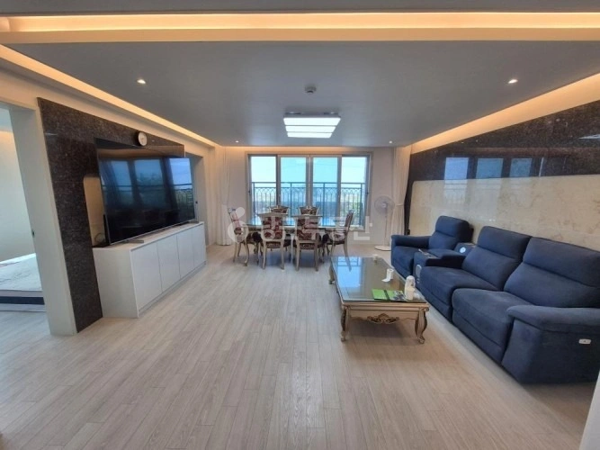 제주특별자치도 제주시 조천읍 빌라(투룸 이상) 사진 1