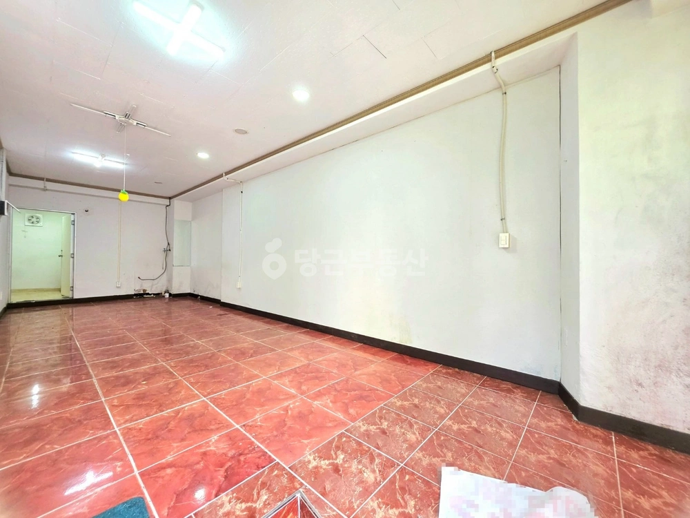 전남광주통합특별시 북구 용봉동 상가 사진 1