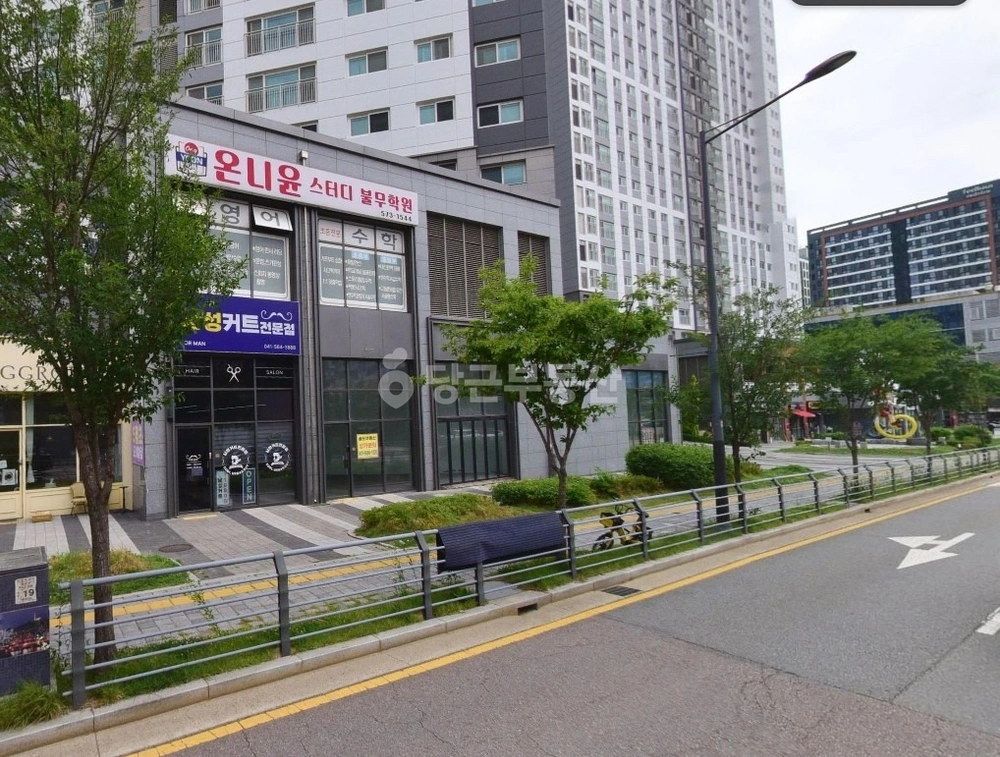 충청남도 천안시 서북구 불당동 상가 사진 1